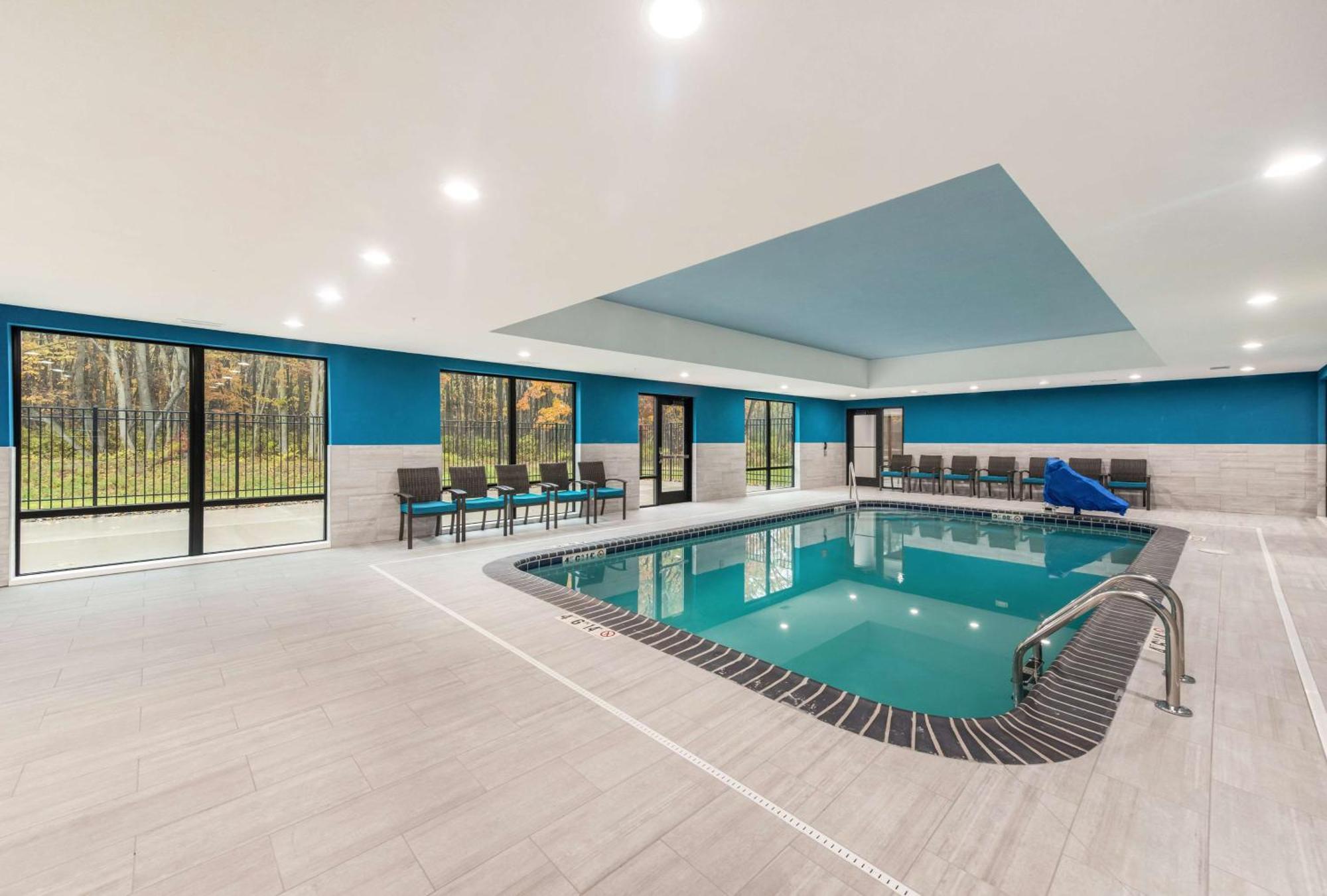 Hampton Inn & Suites Benton Harbor, Mi Bagian luar foto